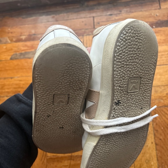 VEJA T2 CAMPO WHITE LEATHER LACE UP LOW TOP CASUAL SNEAKER Sz 6 Gold - Picture 9 of 9